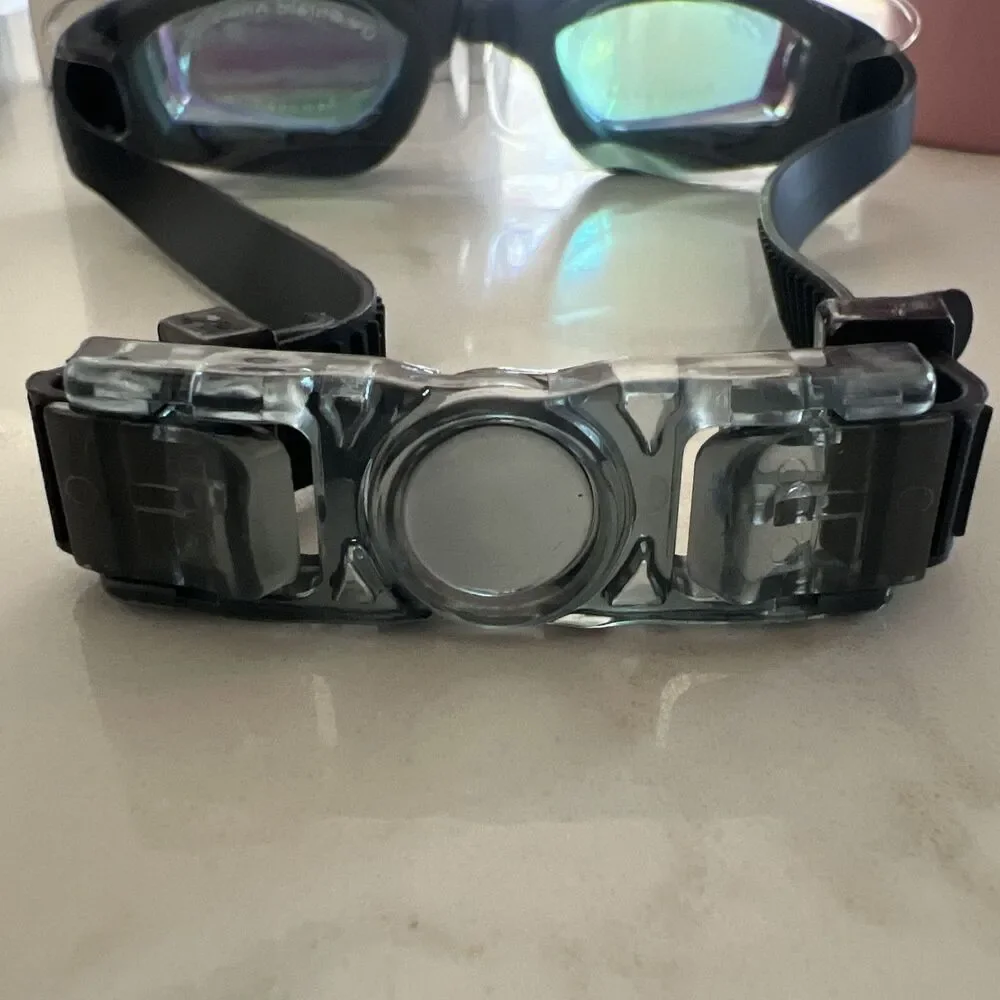 Laconha Swim Goggles Adjustable Anti Leak Anti Fog UV lens Unisex New In Box